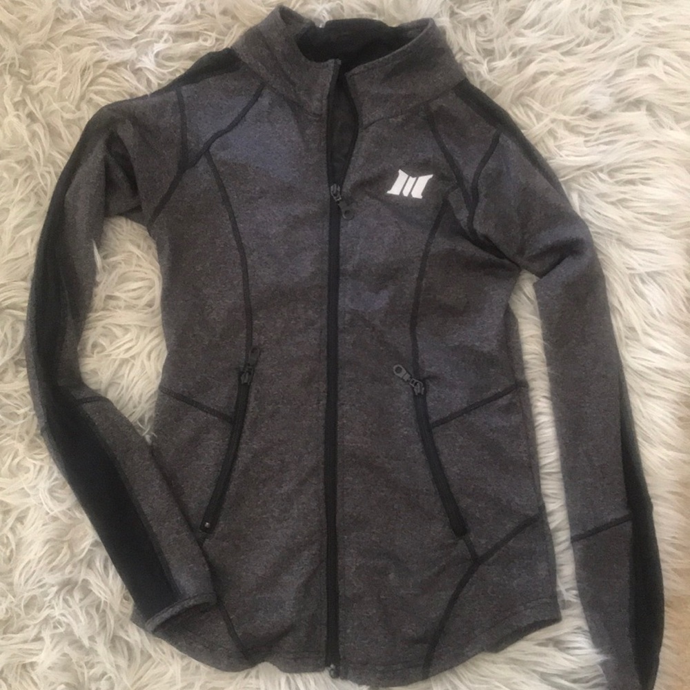 Muscle club apparel training jacket